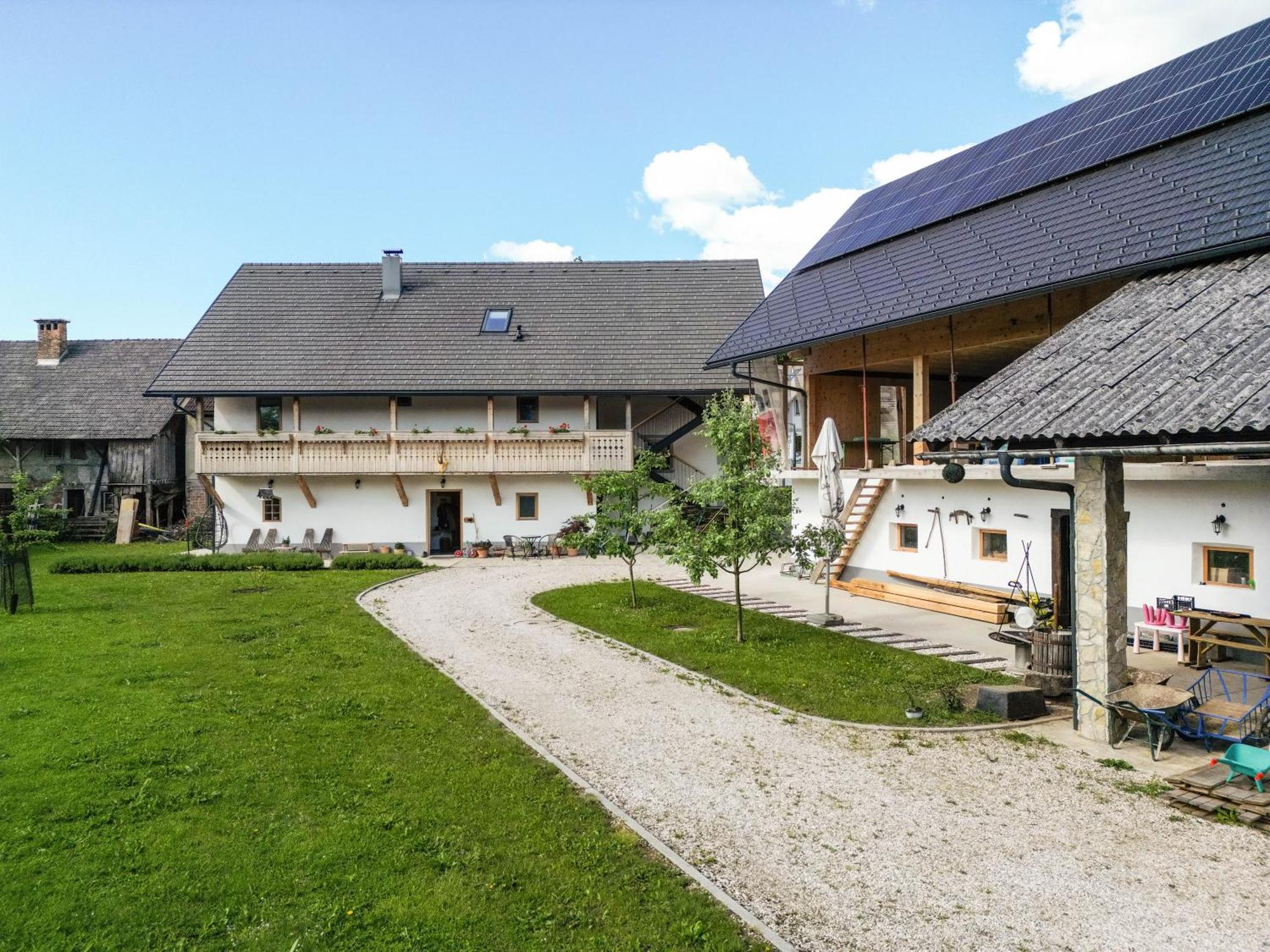 Turisticna Kmetija Grabnar Villa เบลด ภายนอก รูปภาพ